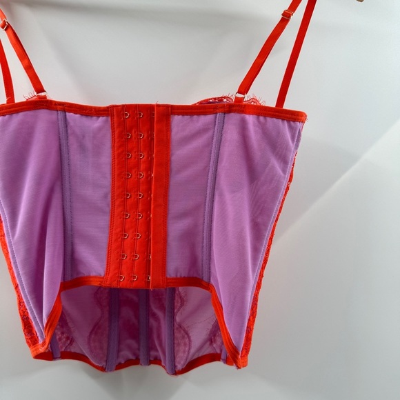 Urban Outfitters Purple & Red Corset Top | NWT | Size Medium - Picture 7 of 7